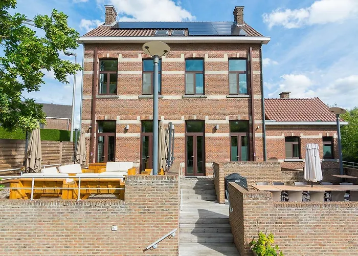 Het Dorpshuys - Vakantiewoning Tot 12 Personen