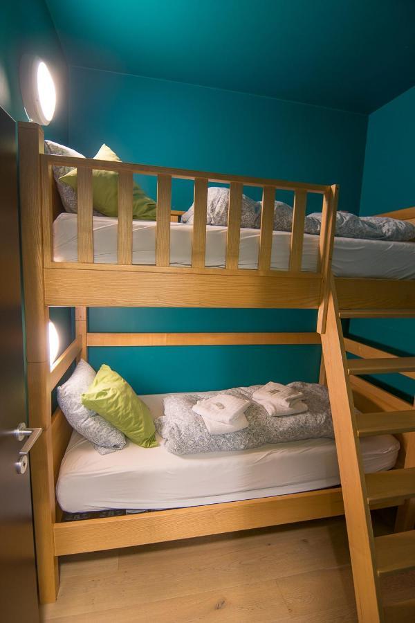 Het Dorpshuys - Vakantiewoning Tot 12 Personen Hébergement de vacances *