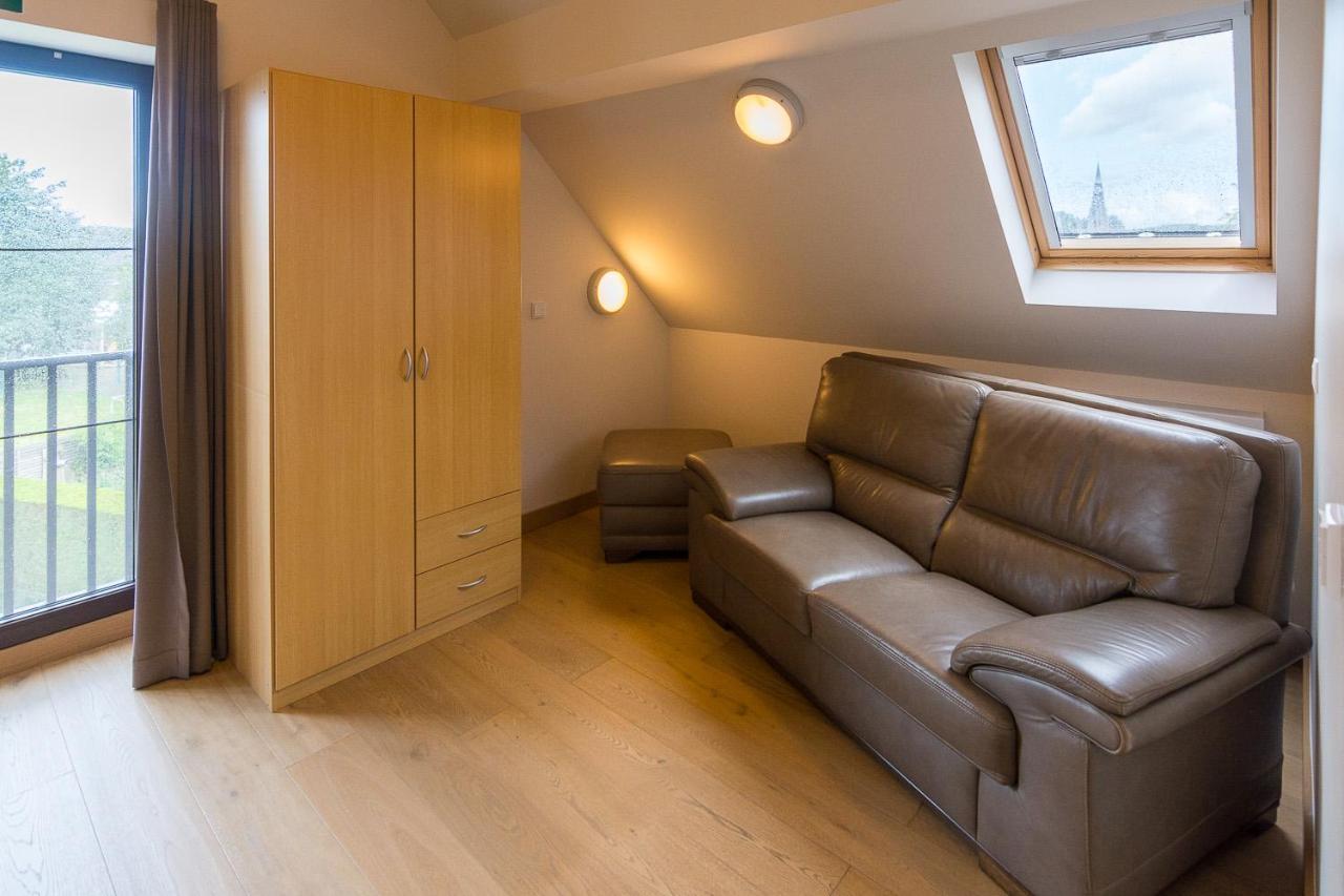 Het Dorpshuys - Vakantiewoning Tot 12 Personen